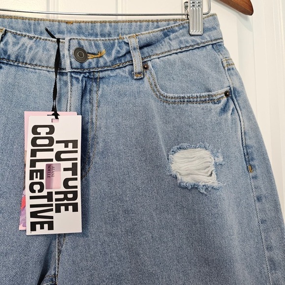 Future Collective Denim Shorts Womens Size 2 Medium Wash High Rise Distressed - Picture 5 of 12